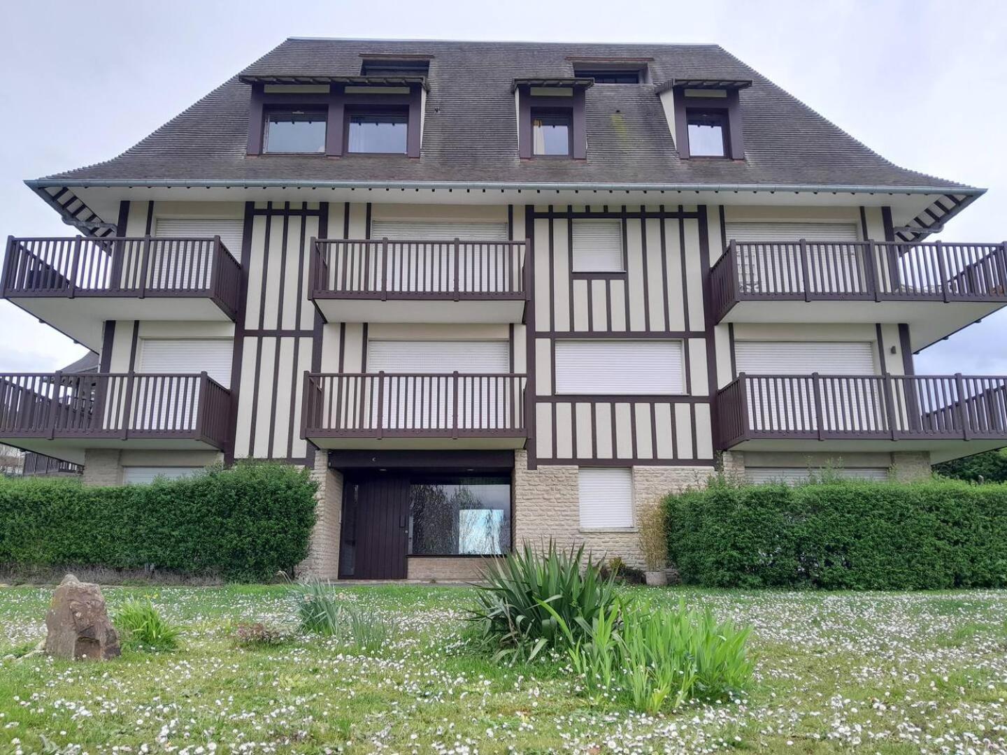 Apartment 45m2 - Proche Deauville - Vue *